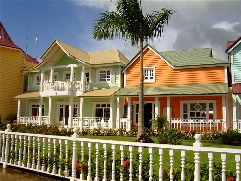 100% Dominica -  Insel für Entdecker ©Yanniklab /adobestock
